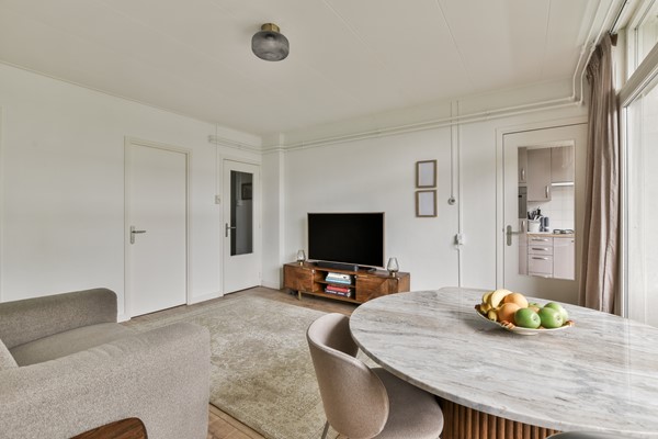 Medium property photo - Bestevâerstraat 99-2, 1056 HK Amsterdam